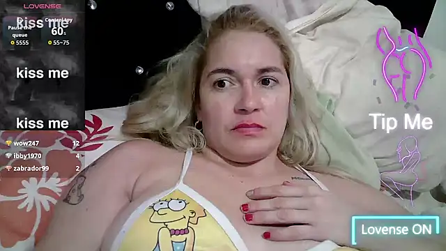 Izury Blondee online show from September 24, 2025, 11:08 pm