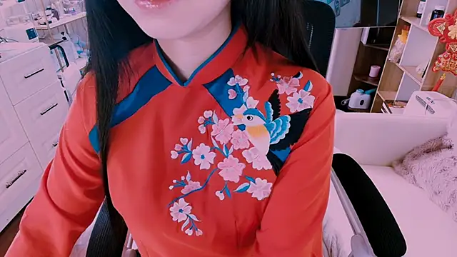 Snapshot of Lee_Mi chatting on February 16, 2026, 3:08 pm Lee Mi online show from February 16, 2026, 3:08 pm