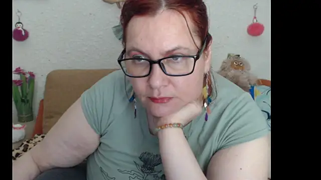 PlayfullMature online show from November 26, 2025, 9:27 pm