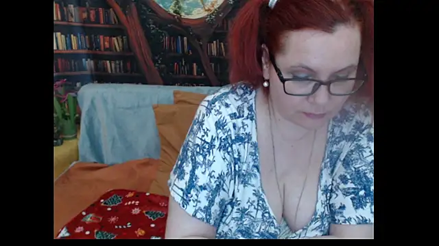 PlayfullMature online show from June 23, 2026, 4:05 pm
