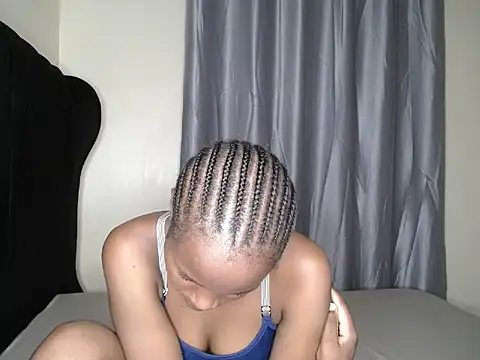 Snapshot of tasha_kimmy chatting on October 17, 2025, 4:42 pm tasha kimmy online show from October 17, 2025, 4:42 pm