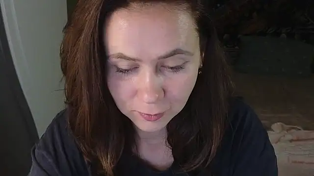 Snapshot of Riley_Roo chatting on September 18, 2025, 3:58 pm Riley Roo online show from September 18, 2025, 3:58 pm