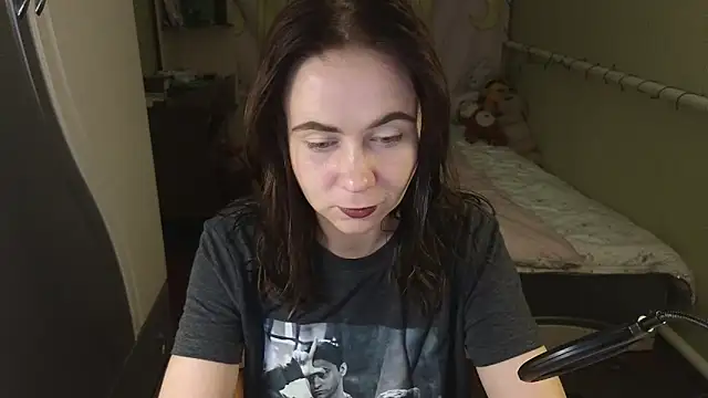 Snapshot of Riley_Roo chatting on October 12, 2025, 3:33 pm Riley Roo online show from October 12, 2025, 3:33 pm