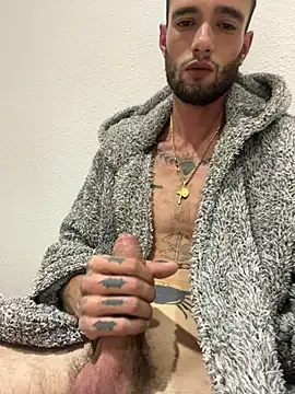 davorm online show from October 25, 2025, 4:35 pm