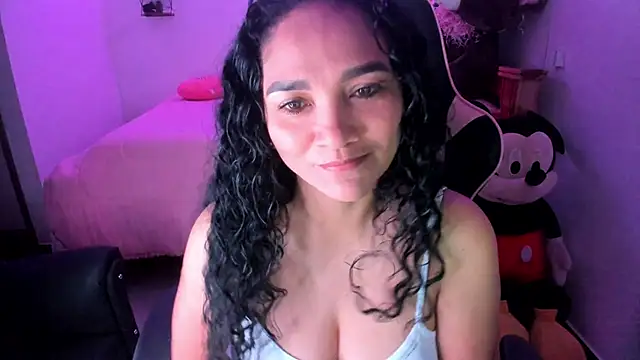 Snapshot of rayza_mature_154 chatting on February 8, 2026, 3:04 pm rayza mature 154 online show from February 8, 2026, 3:04 pm