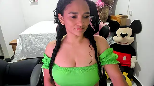 Snapshot of rayza_mature_154 chatting on February 19, 2026, 2:13 pm rayza mature 154 online show from February 19, 2026, 2:13 pm