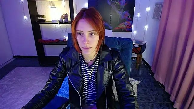 IsaBaileys  online show from January 20, 2025, 2:14 pm