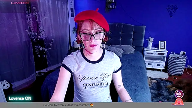 IsaBaileys  online show from October 27, 2025, 8:35 pm