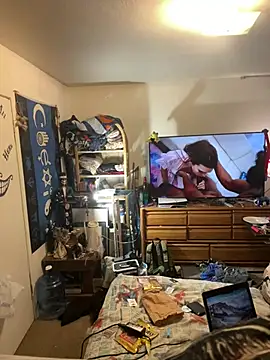 Mune Raez 6 online show from March 23, 2026, 3:38 pm