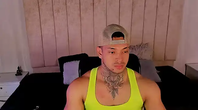 Stiven collins online show from December 7, 2024, 3:47 am