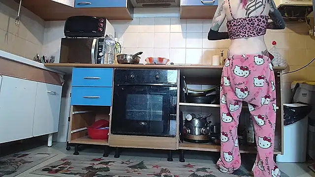 Honey2Bad online show from February 6, 2026, 11:02 am