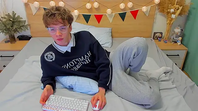 Fandi 777 online show from January 23, 2025, 4:04 pm