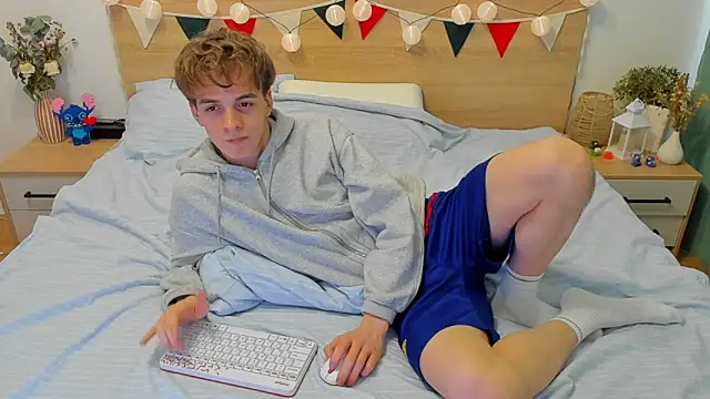 Fandi 777 online show from February 28, 2025, 11:47 am