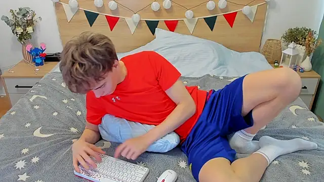 Fandi 777 online show from March 5, 2025, 7:49 am