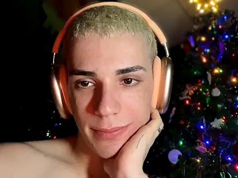 Cristian Delgado online show from December 4, 2025, 5:39 am