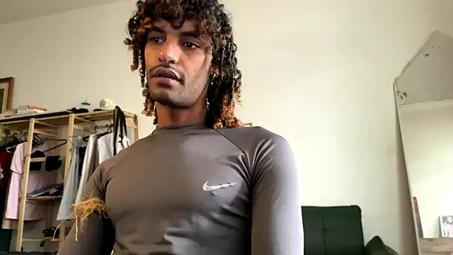 Snapshot of gerson173Hugo chatting on March 10, 2026, 11:15 am gerson173Hugo online show from March 10, 2026, 11:15 am