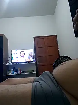Snapshot of Nh2424 chatting on May 7, 2026, 1:11 am Nh2424 online show from May 7, 2026, 1:11 am