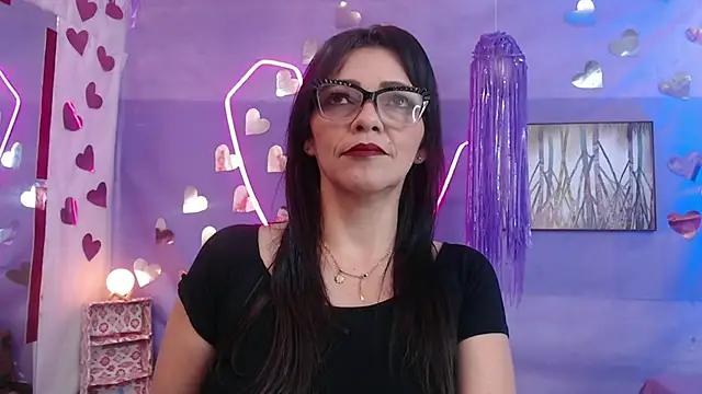 Snapshot of Carol_Miss_ chatting on February 24, 2025, 11:32 am Carol Miss online show from February 24, 2025, 11:32 am