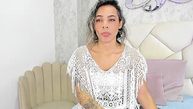 lexa 25  online show from January 17, 2026, 7:39 pm