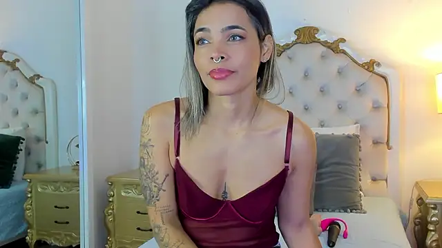 lexa 25  online show from February 3, 2026, 12:32 pm