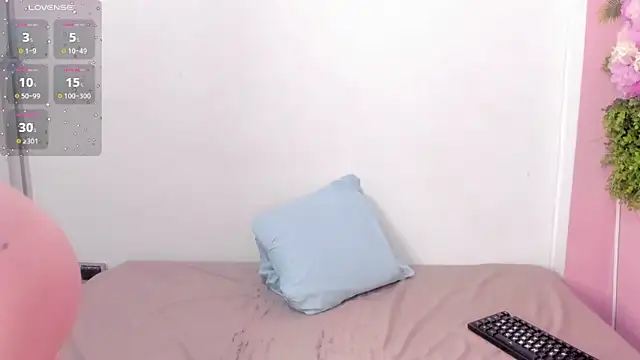 Mikasa Horny online show from February 22, 2026, 1:42 pm