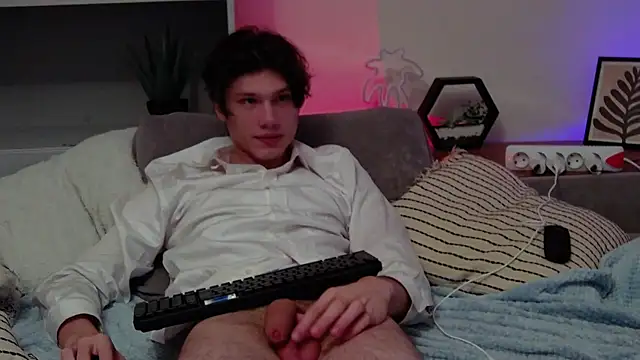 CalvinCay online show from January 17, 2025, 3:55 am