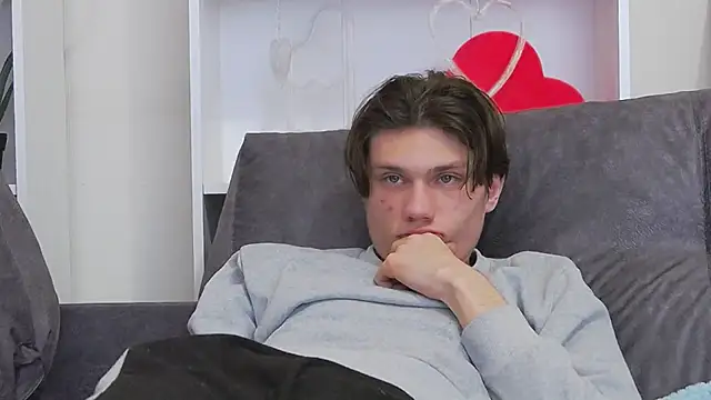 CalvinCay online show from February 14, 2025, 6:34 am