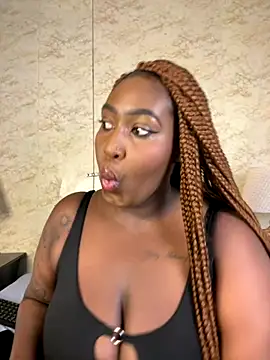 Snapshot of emilyrojas chatting on September 16, 2025, 12:17 pm emilyrojas online show from September 16, 2025, 12:17 pm