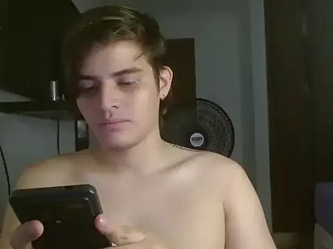 Snapshot of BadBunny_69 chatting on February 20, 2026, 8:20 pm BadBunny 69 online show from February 20, 2026, 8:20 pm