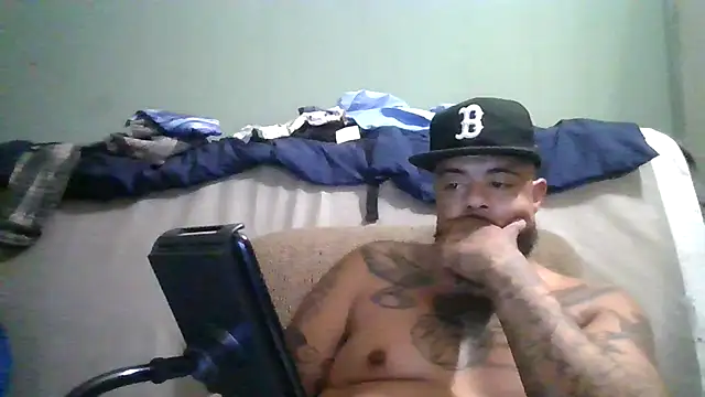 Snapshot of Icausetraffic chatting on September 28, 2025, 7:36 am Icausetraffic online show from September 28, 2025, 7:36 am