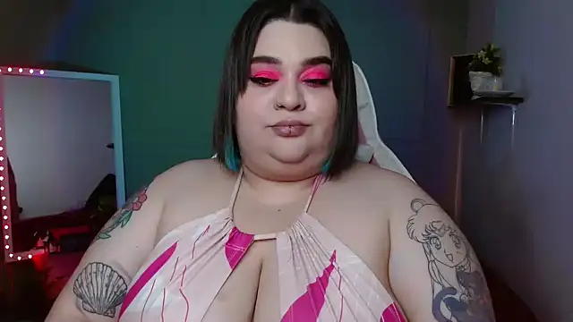 tiffany laurens online show from December 23, 2024, 8:11 am