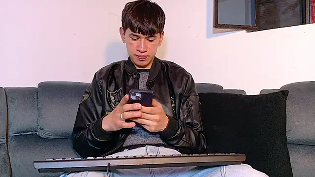 Mr daren  online show from October 14, 2025, 4:52 pm