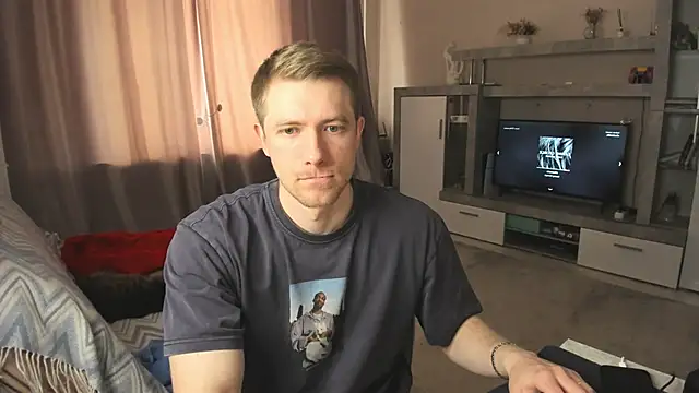 EthanPinkman online show from May 16, 2026, 6:54 am