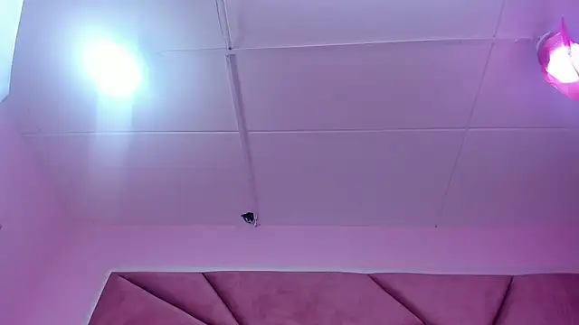 Snapshot of LilithCooperr_ chatting on December 2, 2024, 1:14 am LilithCooperr  online show from December 2, 2024, 1:14 am