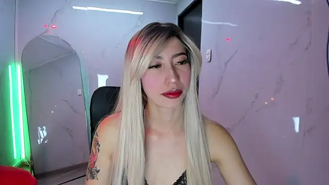 Snapshot of LilithCooperr_ chatting on September 12, 2025, 10:10 pm LilithCooperr  online show from September 12, 2025, 10:10 pm
