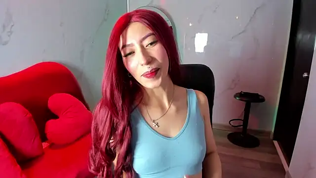 Snapshot of LilithCooperr_ chatting on October 21, 2025, 10:32 pm LilithCooperr  online show from October 21, 2025, 10:32 pm