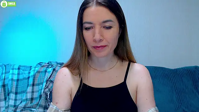 Snapshot of Sweet___Amelia chatting on October 28, 2025, 1:36 pm Sweet   Amelia online show from October 28, 2025, 1:36 pm