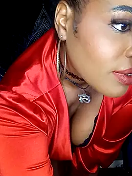 AmazonianMistress online show from September 19, 2025, 9:04 pm