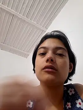 littlemelii online show from March 27, 2026, 11:32 am