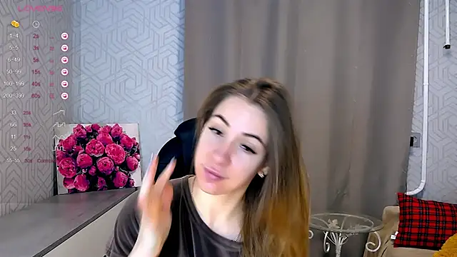 Snapshot of Naughty__Megan chatting on January 29, 2025, 6:01 am Naughty Megan online show from January 29, 2025, 6:01 am