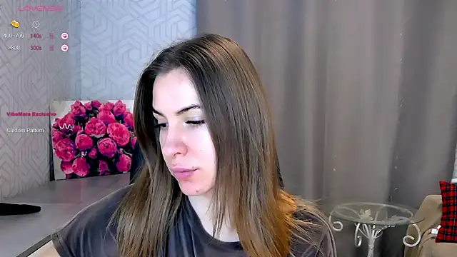 Snapshot of Naughty__Megan chatting on February 6, 2025, 8:07 am Naughty Megan online show from February 6, 2025, 8:07 am