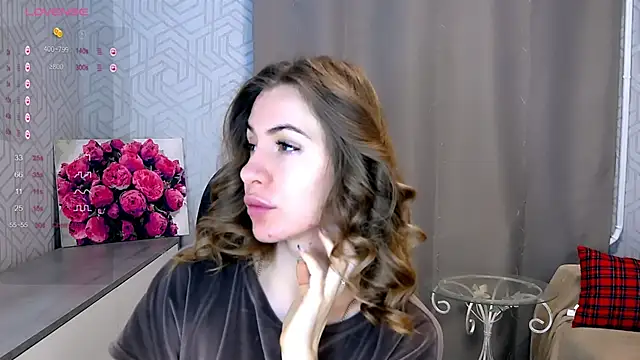 Snapshot of Naughty__Megan chatting on February 8, 2025, 3:52 am Naughty Megan online show from February 8, 2025, 3:52 am
