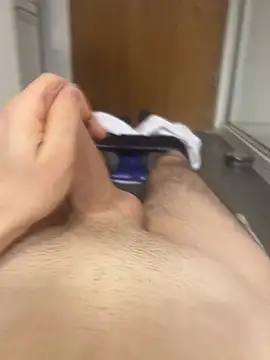 Snapshot of Drummer112 chatting on February 14, 2026, 10:45 am Drummer112 online show from February 14, 2026, 10:45 am