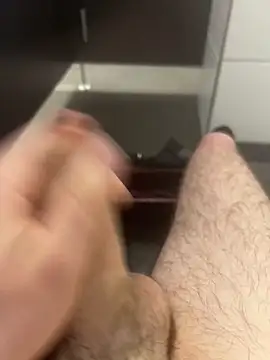 Snapshot of Drummer112 chatting on March 4, 2026, 1:28 pm Drummer112 online show from March 4, 2026, 1:28 pm