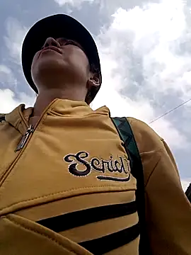 Snapshot of 2HotAsain4u chatting on October 19, 2025, 2:34 am 2HotAsain4u online show from October 19, 2025, 2:34 am