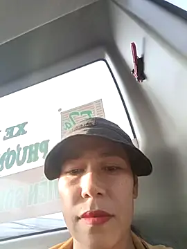 2HotAsain4u online show from February 4, 2026, 12:49 am