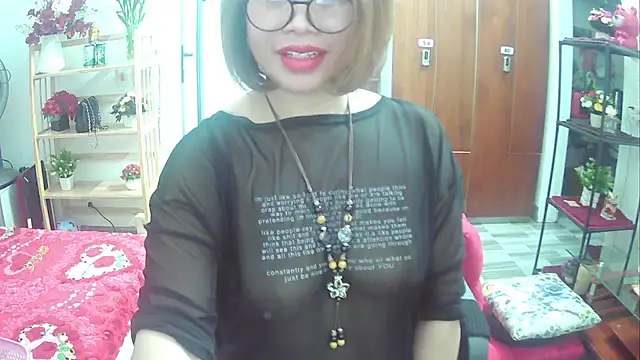 Miu-Le online show from February 28, 2025, 3:59 pm
