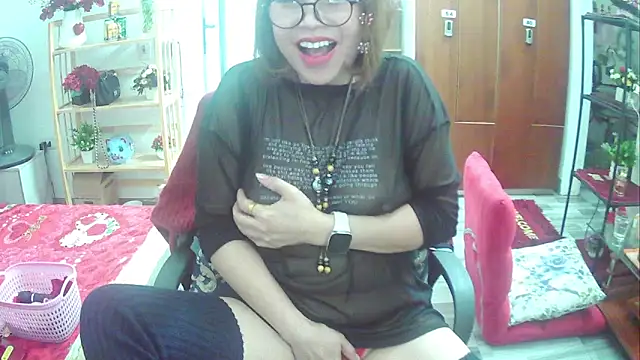 Miu-Le online show from March 9, 2025, 5:55 am