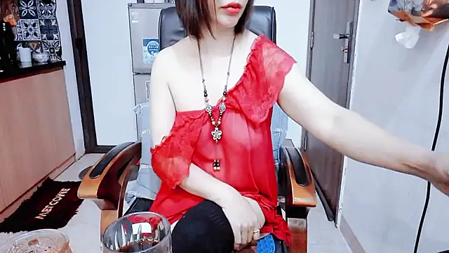 Miu-Le online show from February 22, 2026, 6:06 pm