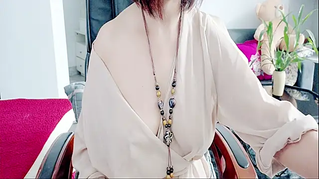 Snapshot of Miu-Le chatting on July 30, 2026, 9:58 pm Miu-Le online show from July 30, 2026, 9:58 pm